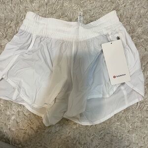 White lululemon shorts